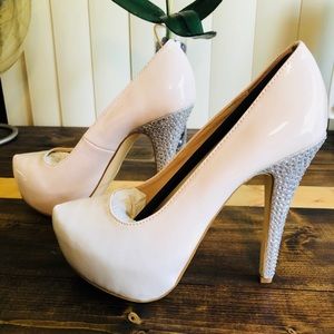 🆕- ShoeDazzle - Rhinestone Platform Pumps